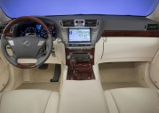 Lexus LS460